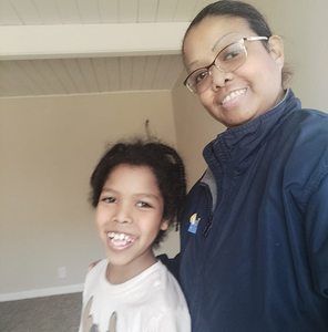 Meet your Posher, Ellen